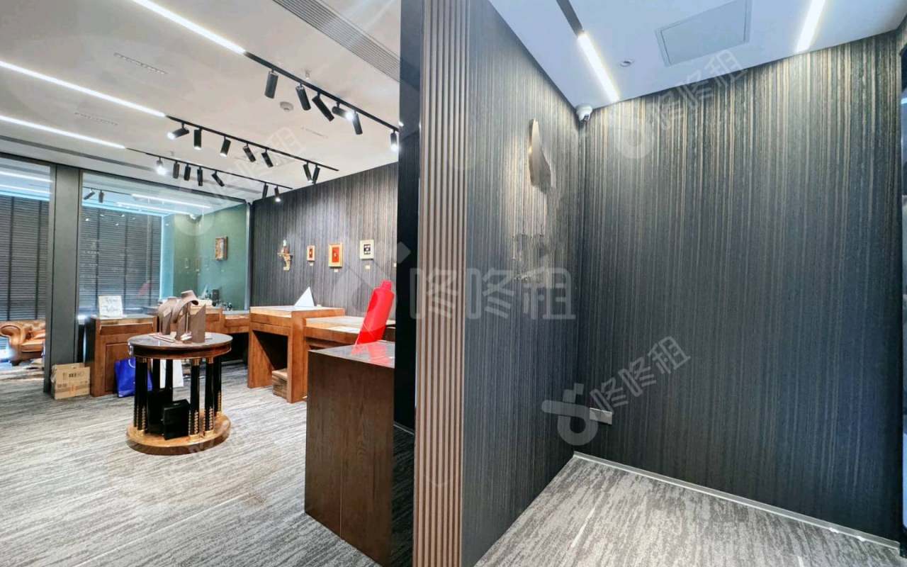 侨城坊_110平_精装_办公室开间