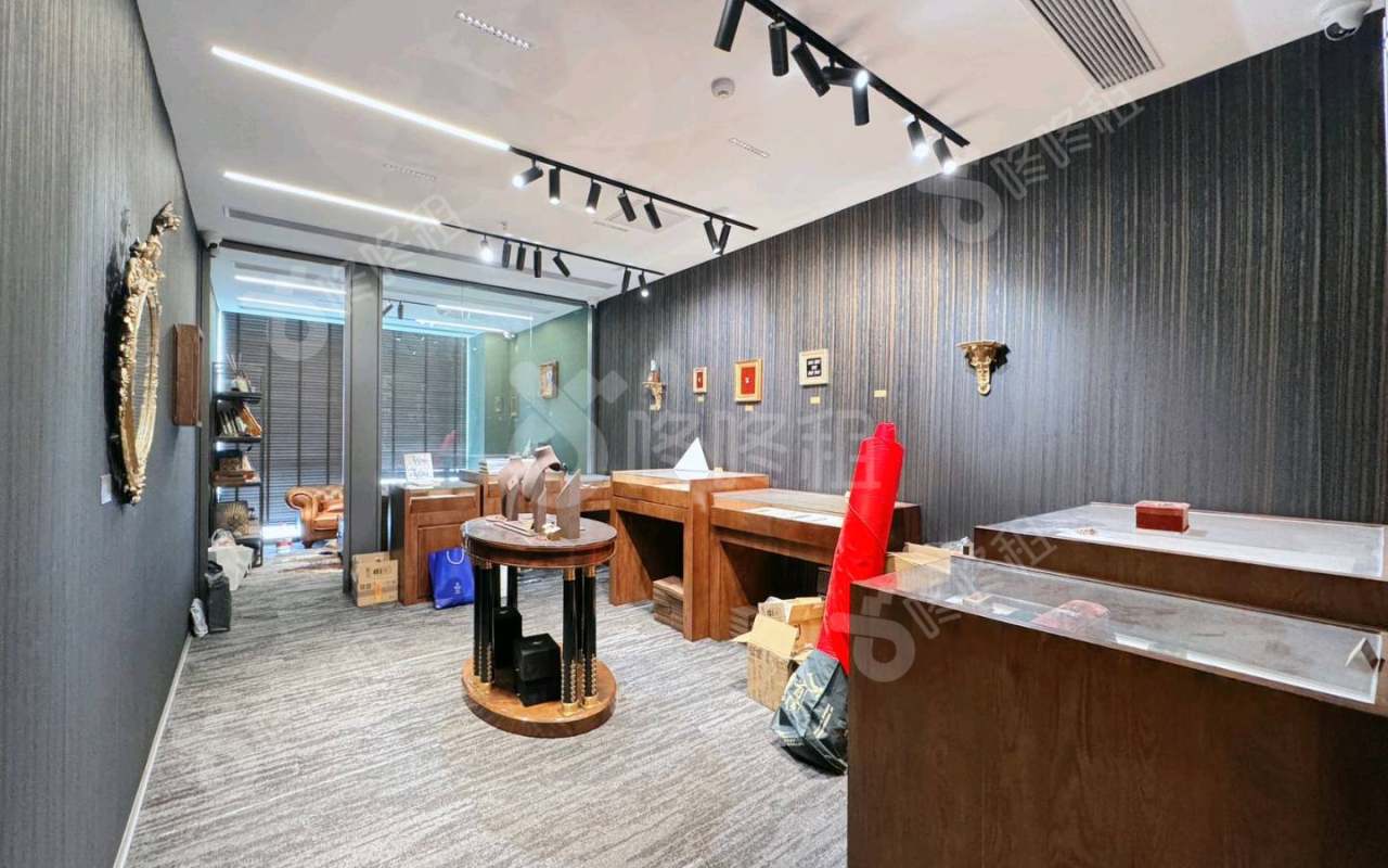 侨城坊_110平_精装_办公室开间