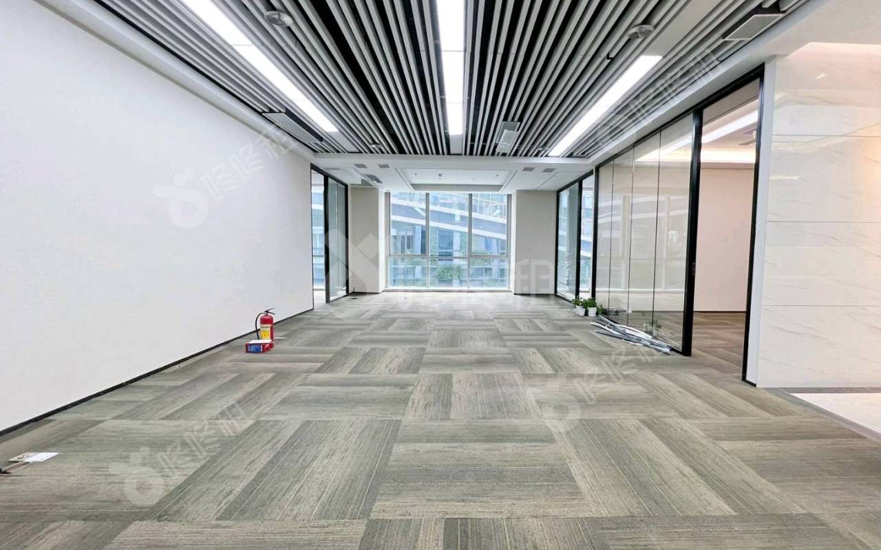 侨城坊_470平_精装_办公室开间