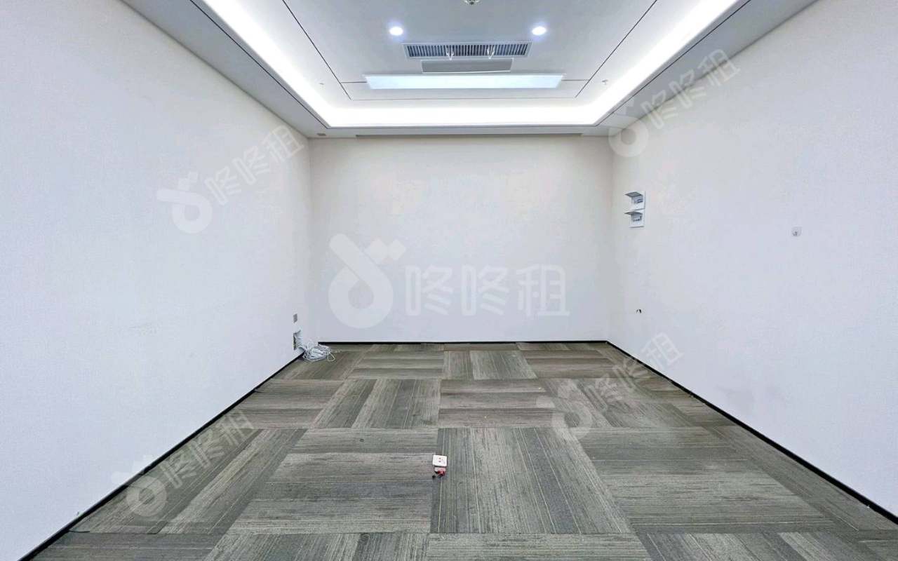 侨城坊_470平_精装_办公室隔间