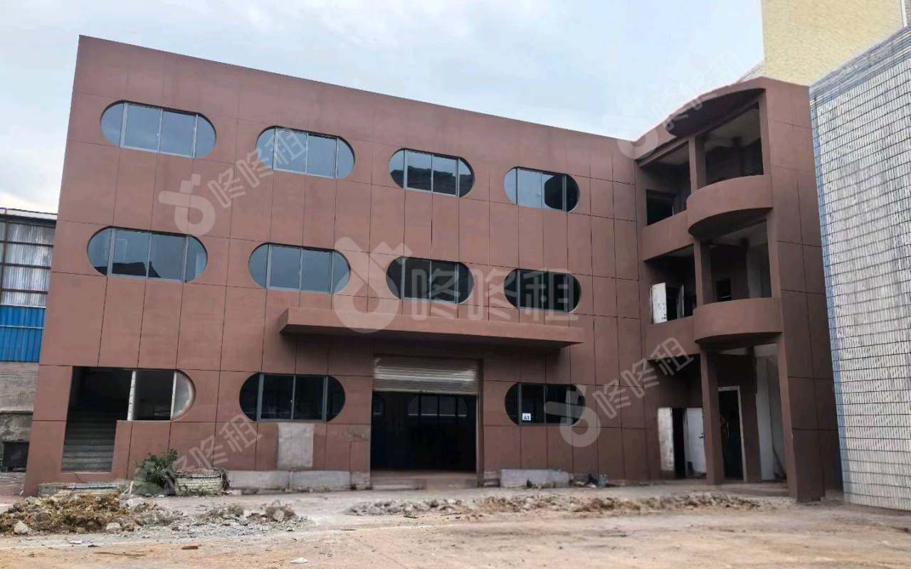 广兴腾商务中心_1500平_简装_办公室开间