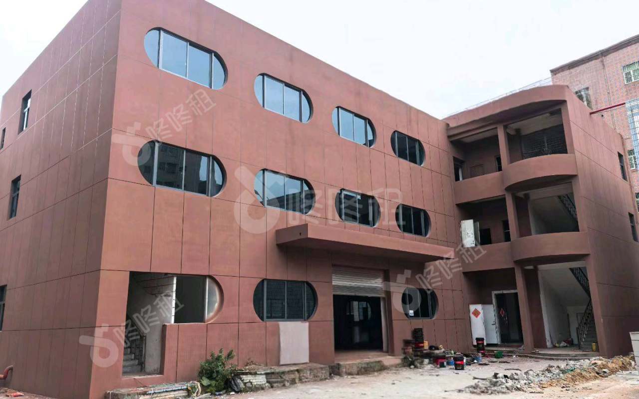 广兴腾商务中心_1500平_简装_办公室开间