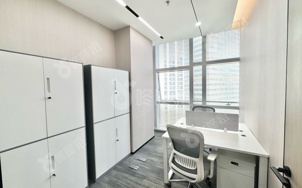讯美科技广场_282平_精装_办公室隔间
