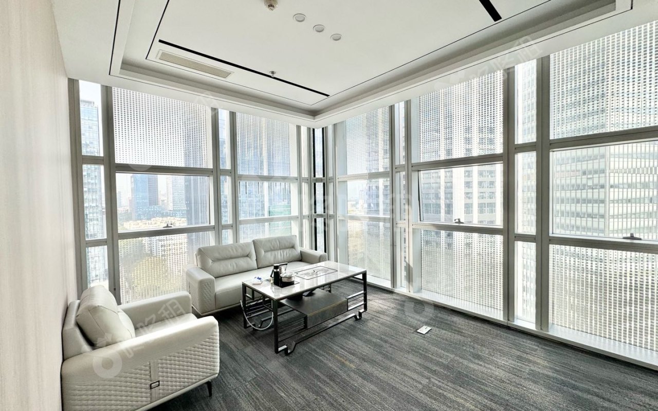 讯美科技广场_282平_精装_办公室隔间