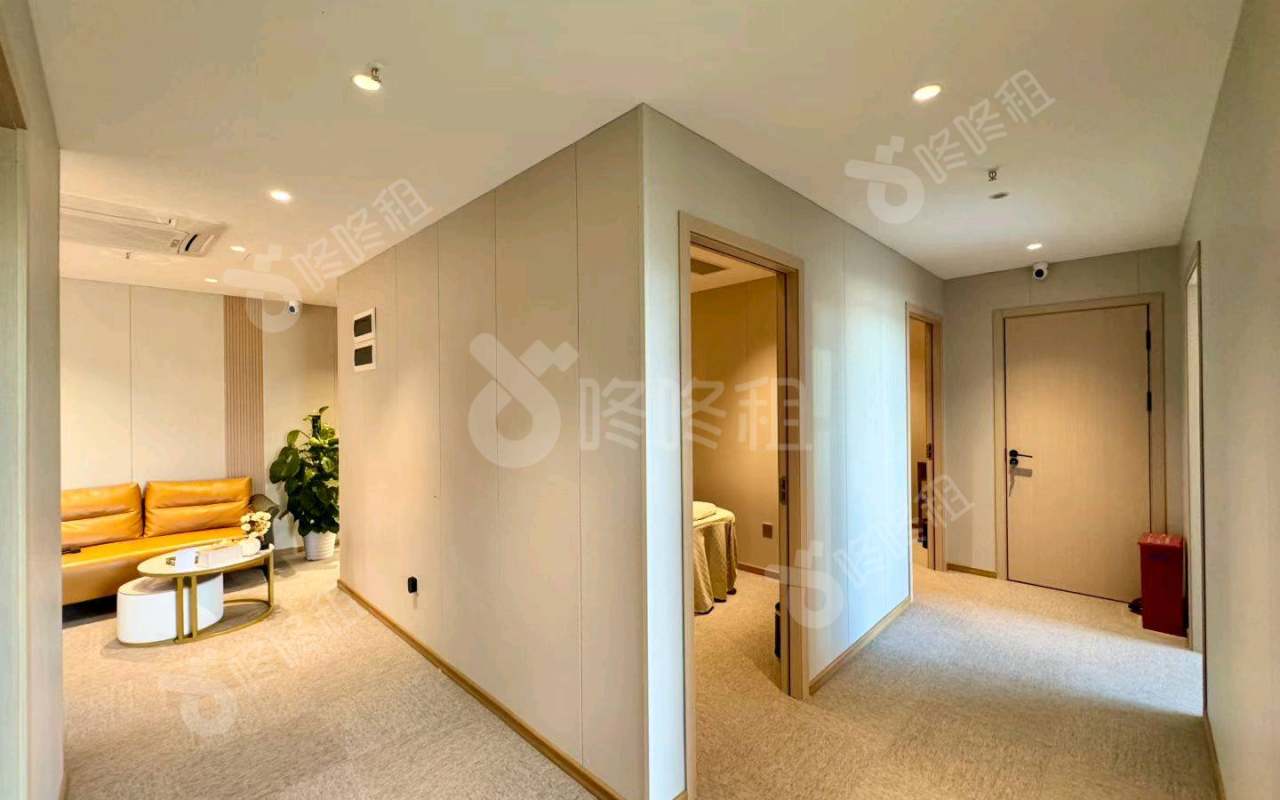 天利中央广场_188平_精装_办公室开间