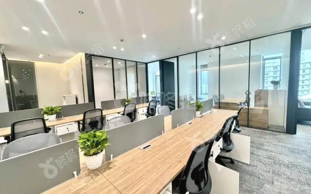 英龙商务中心_352平米_精装_办公室房源出租