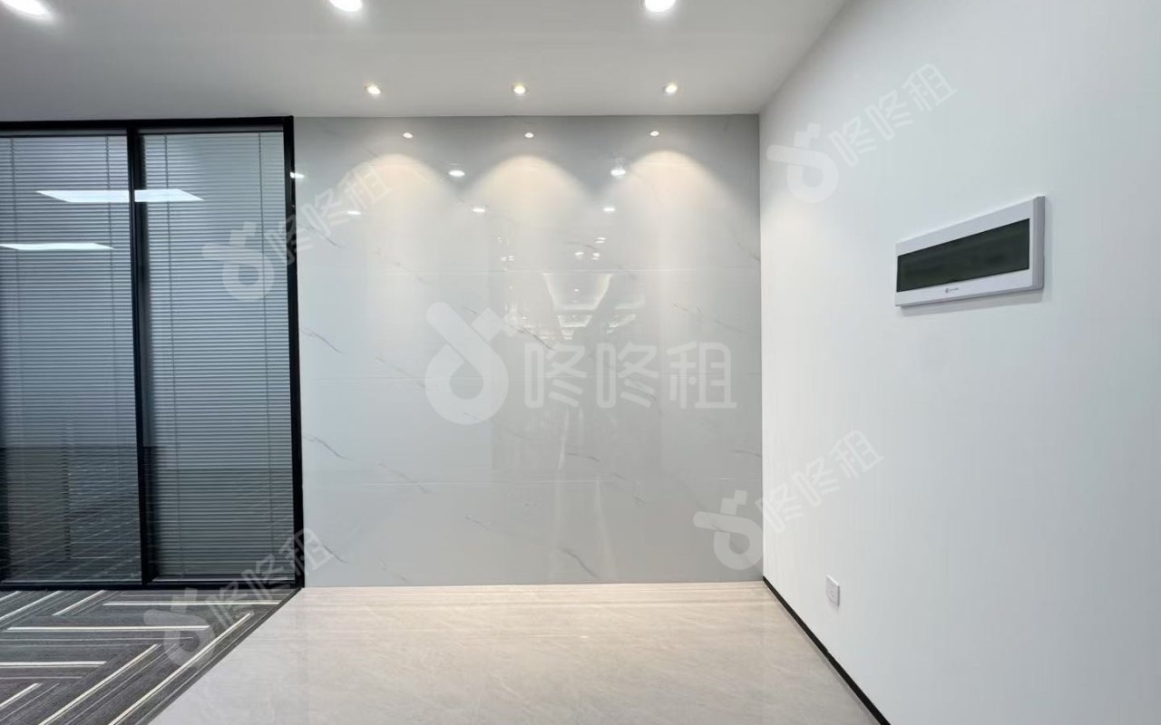 瀚森大厦_198平_精装_前台