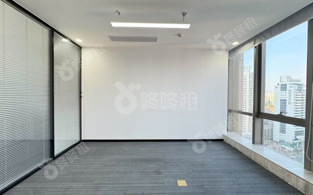 瀚森大厦_488平_精装_办公室隔间