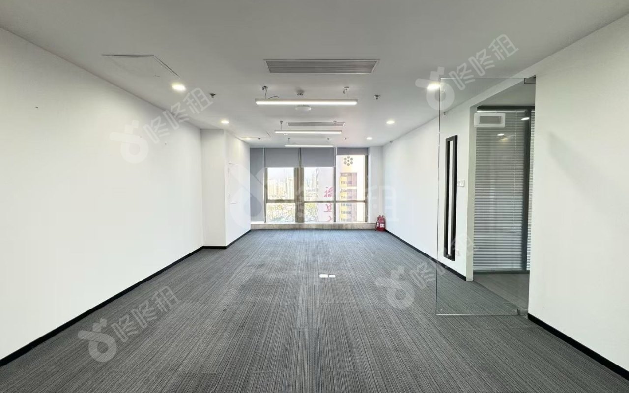 瀚森大厦_488平_精装_办公室隔间