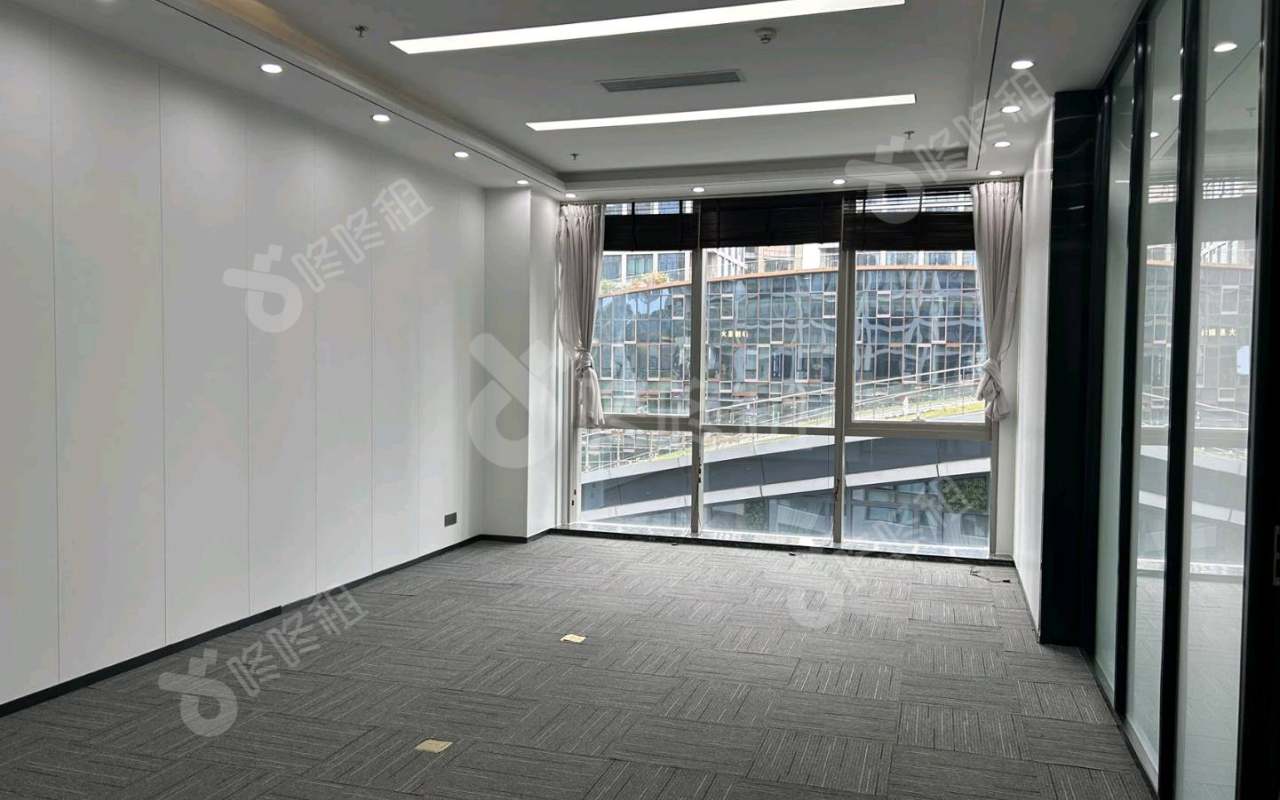 侨城坊_258平_精装_办公室开间