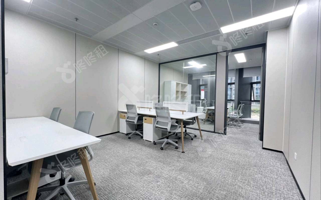 深圳市软件产业基地_98平_精装_办公室开间