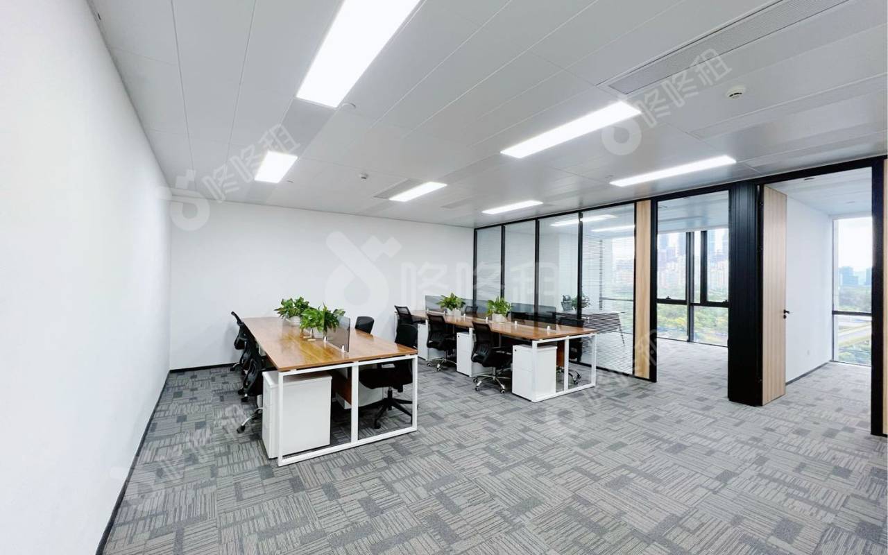 尚美科技大厦_192平_精装_办公室开间