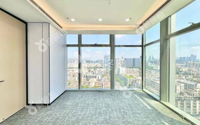 玺玥大厦_388平_精装_办公室隔间