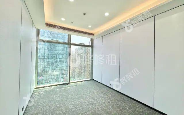 玺玥大厦_388平_精装_办公室隔间