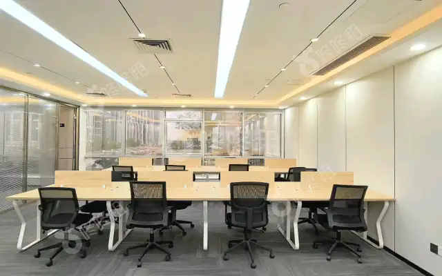 中心商务大厦_252平米_精装_办公室房源出租