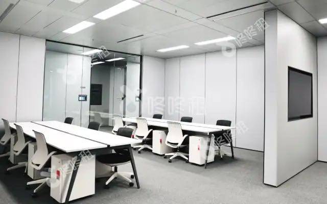 汉京中心（汉京金融中心）_188平_豪装_办公室开间