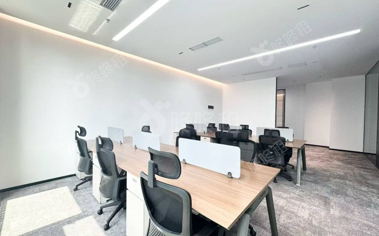 光峰科技大厦_200平_精装_办公室开间