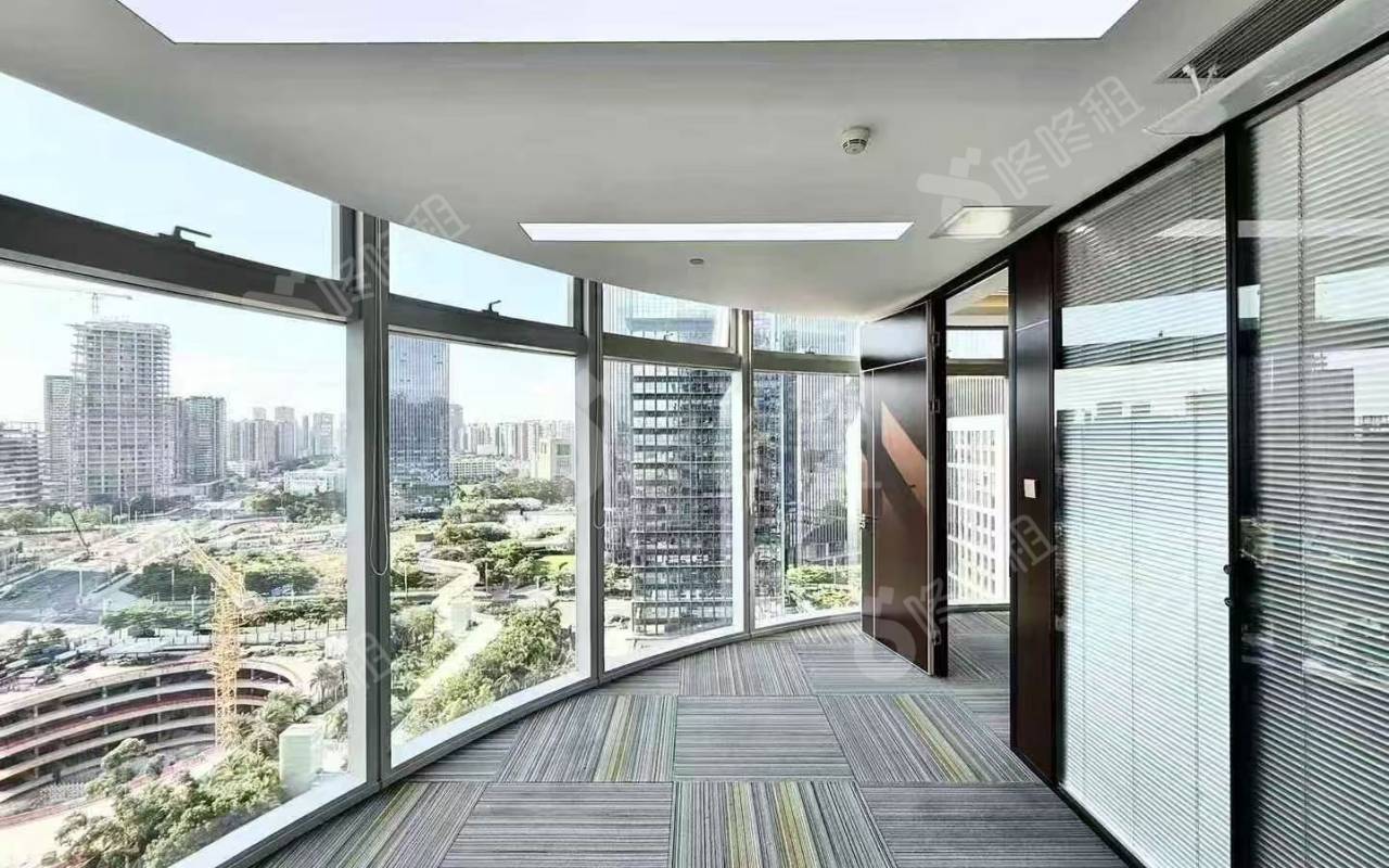 易尚中心_228平_精装_办公室隔间