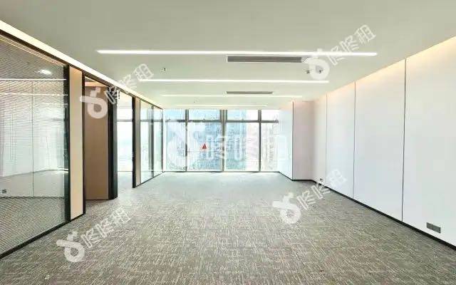 玺玥大厦_218平_豪装_办公室开间