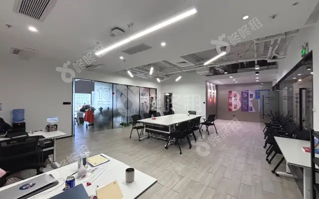 信利康大厦_251.3平米_精装_办公室房源出租