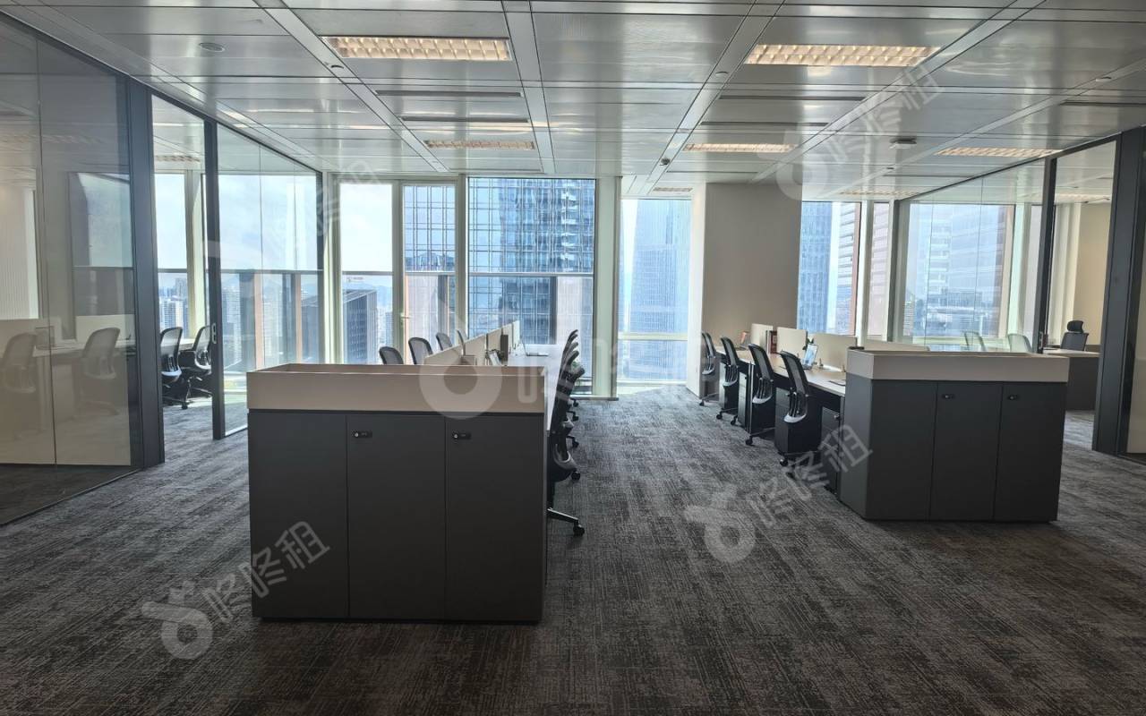 前海周大福金融大厦_280平_豪装_办公室开间