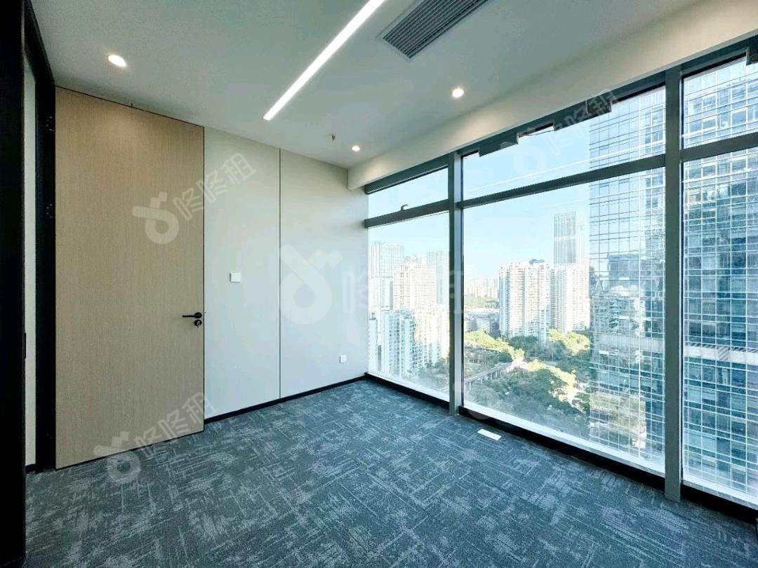 天利中央广场_100平_精装_办公室隔间