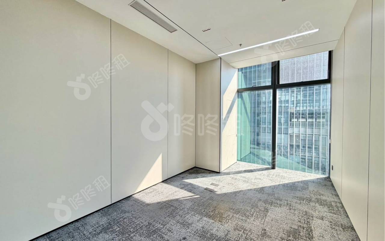 迅雷大厦_616平_豪装_办公室隔间