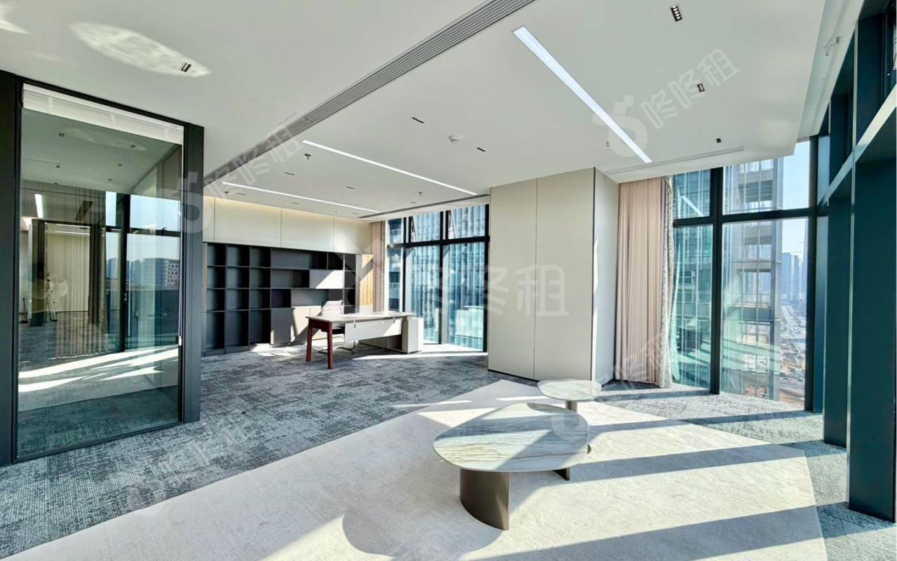 迅雷大厦_616平_豪装_办公室隔间