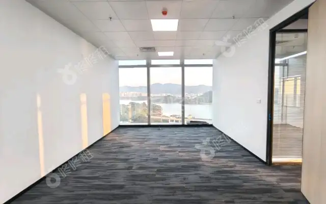 中晟会港湾_615.24平_精装_办公室房源出租