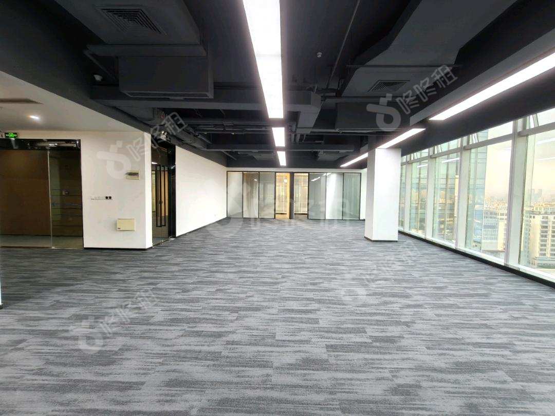 中晟会港湾_659.38平_精装_办公室开间