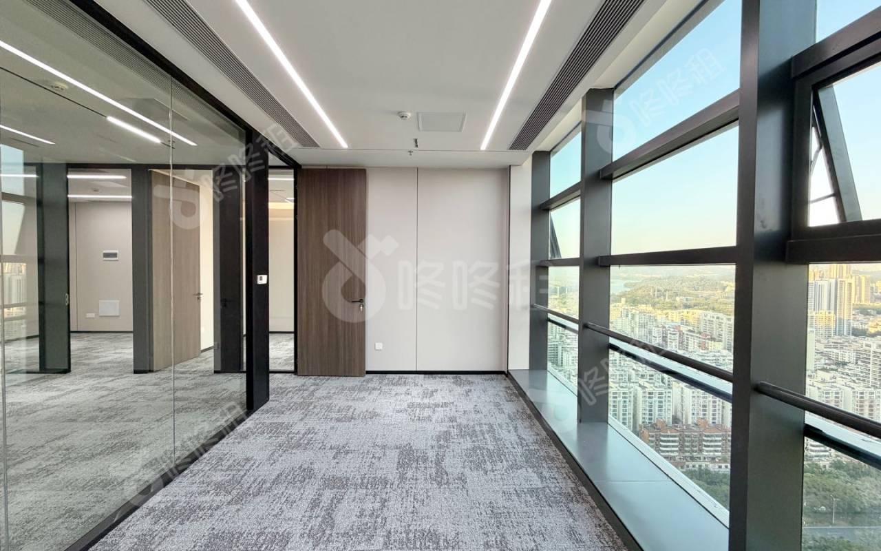 光峰科技大厦_251平_精装_办公室隔间