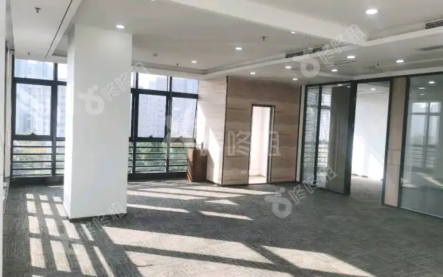 TCL国际E城_221平米_精装_办公室房源出租