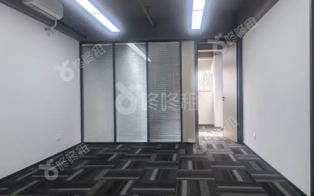 坂田国际中心_66平米_精装_办公室房源出租