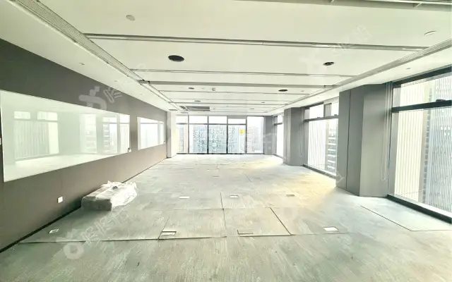 华润置地大厦_2439平_豪装_办公室房源出租