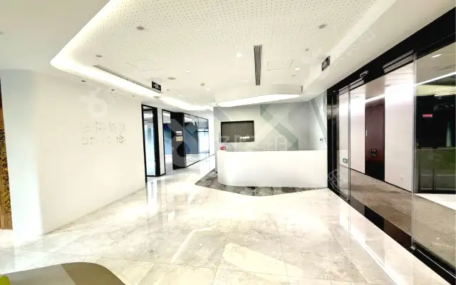 华润置地大厦_2439平米_豪装_办公室房源出租