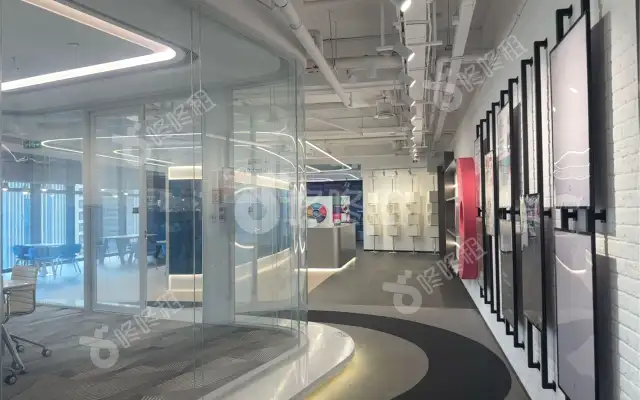 华润置地大厦_1319平_豪装_办公室房源出租