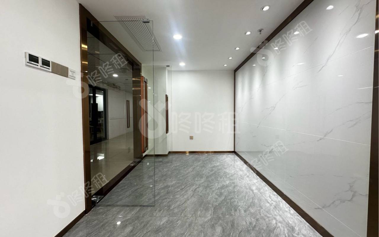 中深花园大厦_108平_精装_前台