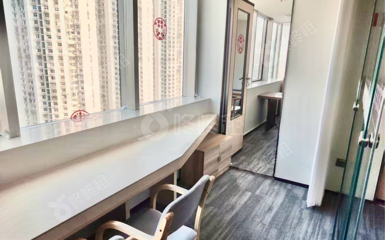 湖北大厦_250平_精装_办公室开间