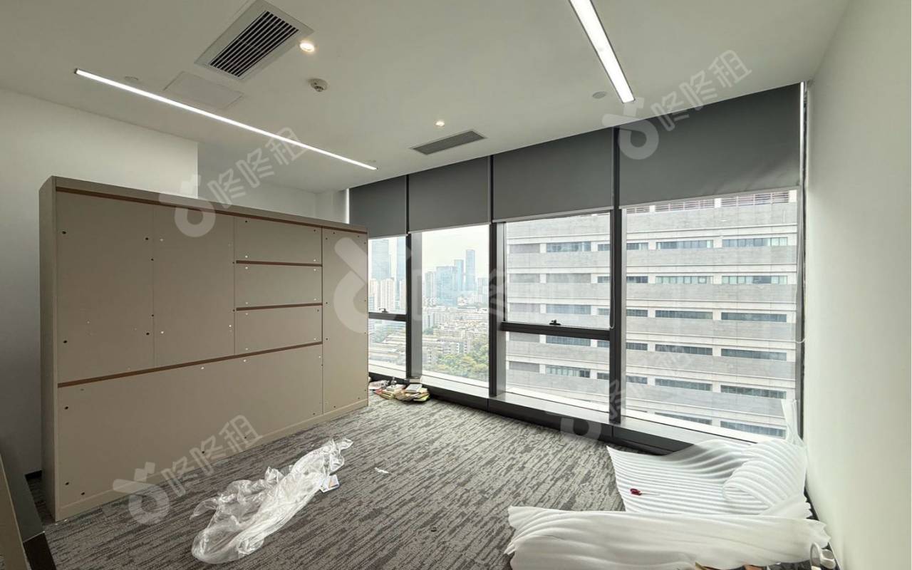 创益科兴科学园(创益科技大厦)_273平_精装_办公室隔间