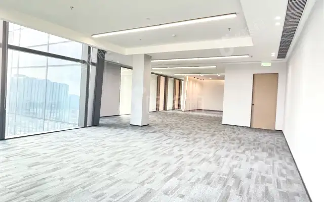 乐荟中心_413.11平_精装_办公室房源出租