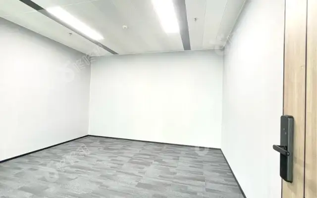 乐荟中心_413.11平_精装_办公室房源出租
