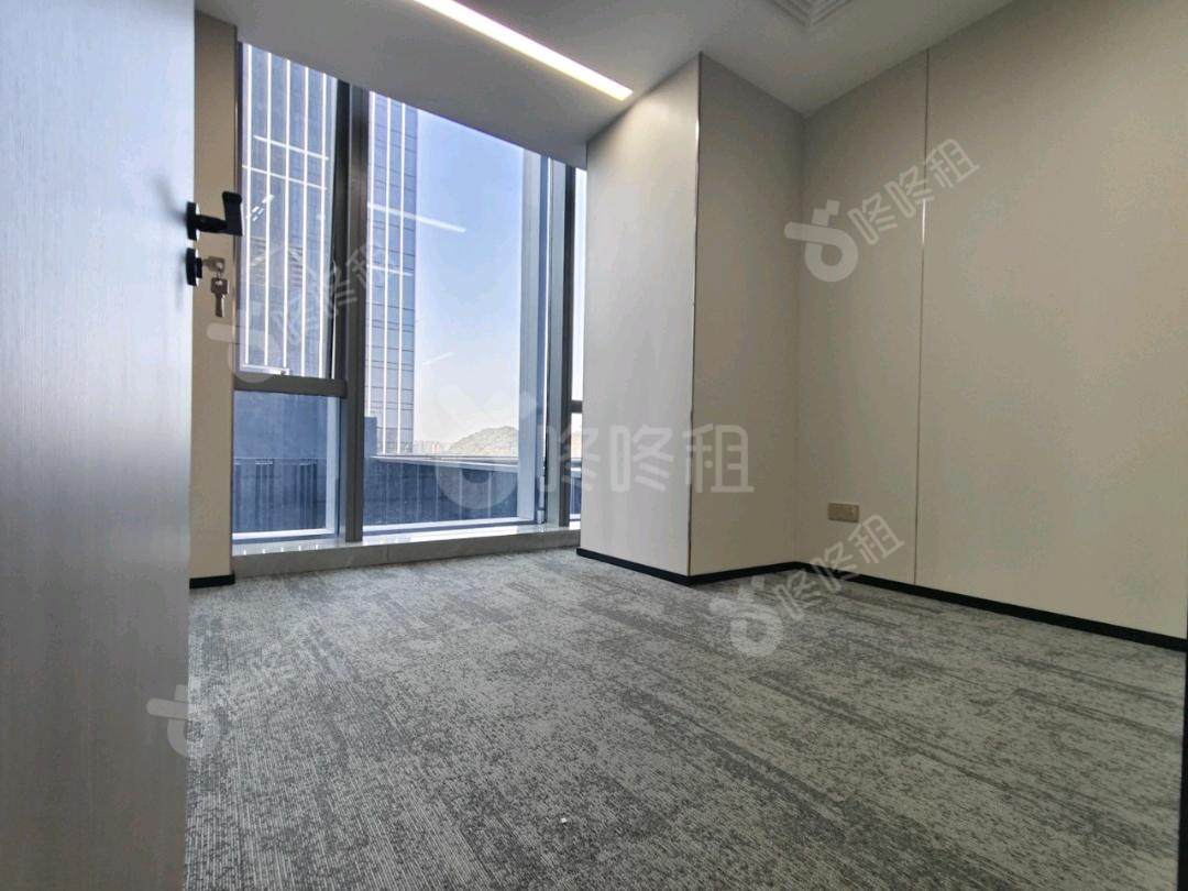 烯创科技大厦_101.5平_精装_办公室隔间