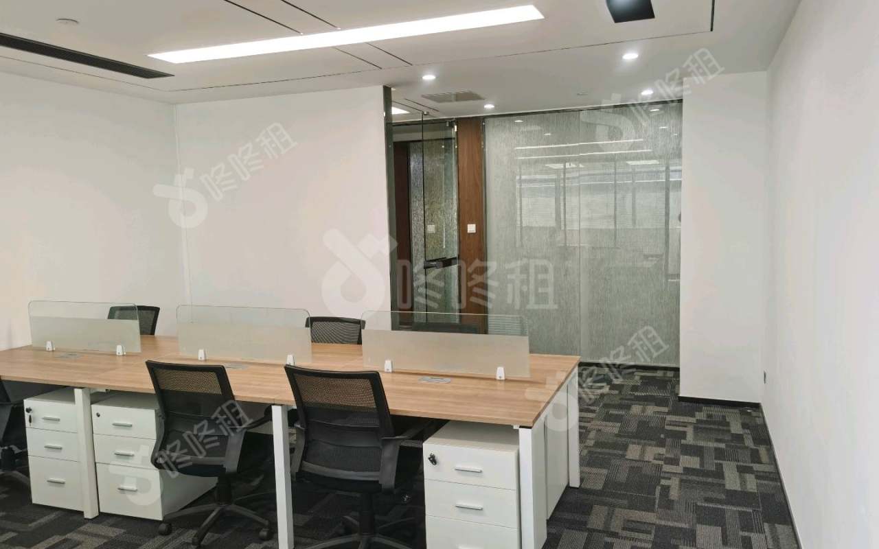 大族科技大厦_75平_豪装_办公室开间