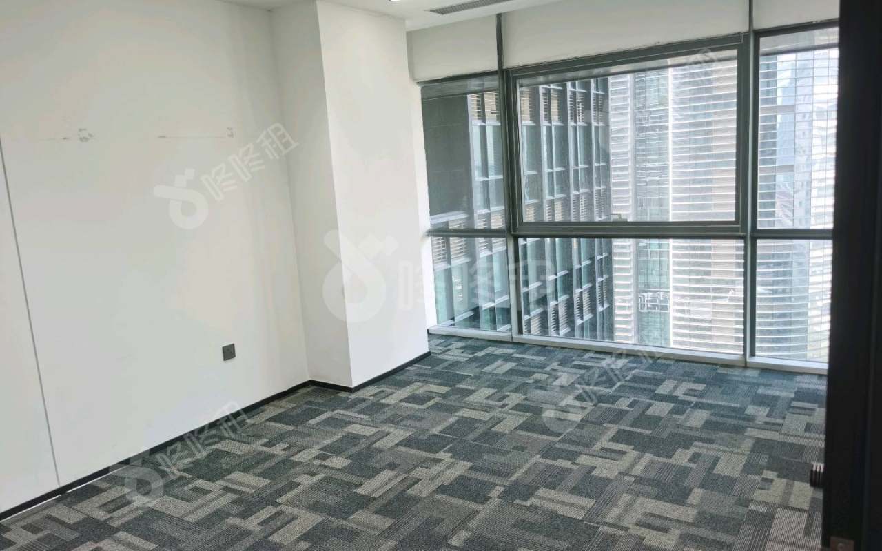 大族科技大厦_180平_精装_办公室隔间