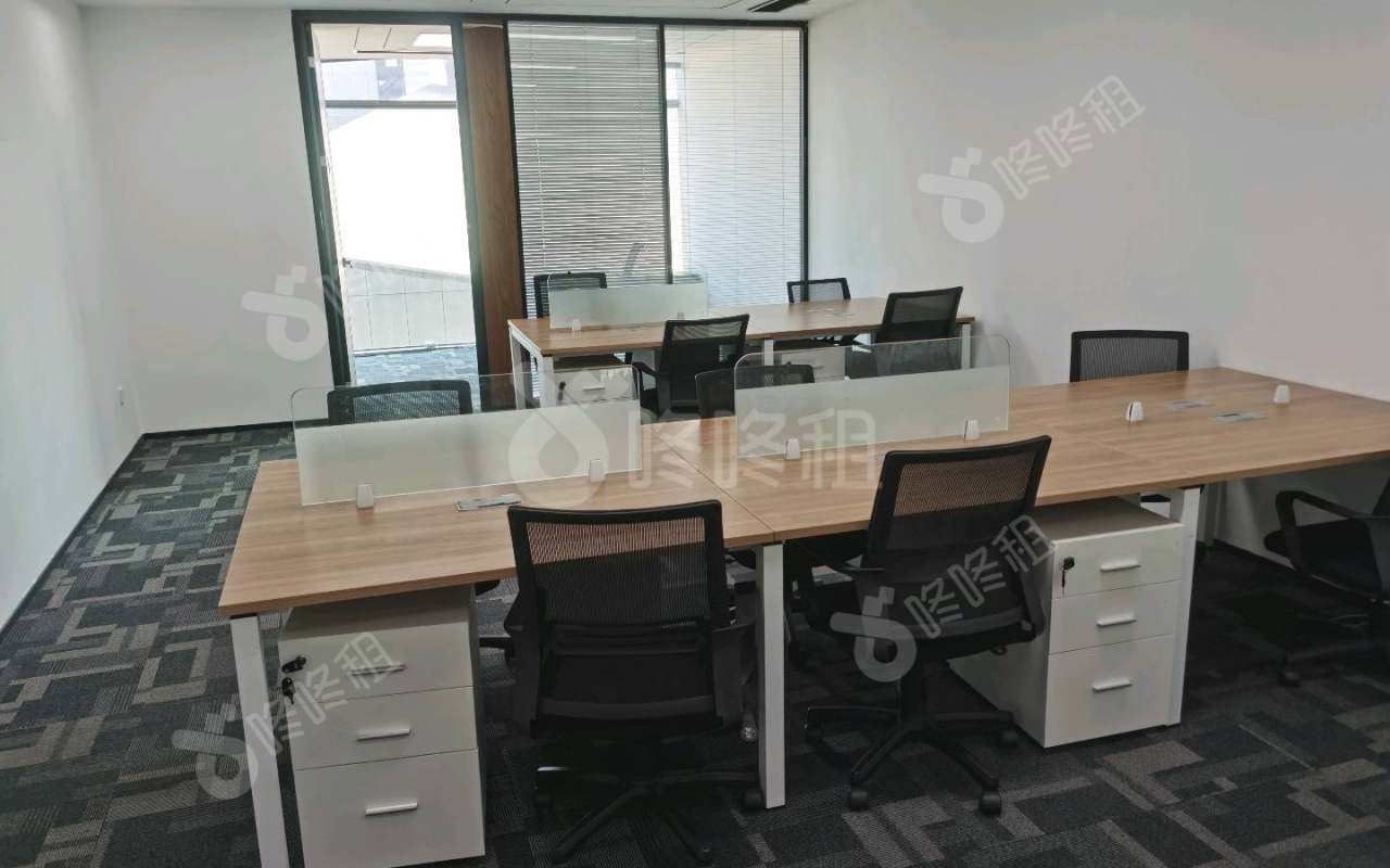 大族科技大厦_65平_豪装_办公室开间