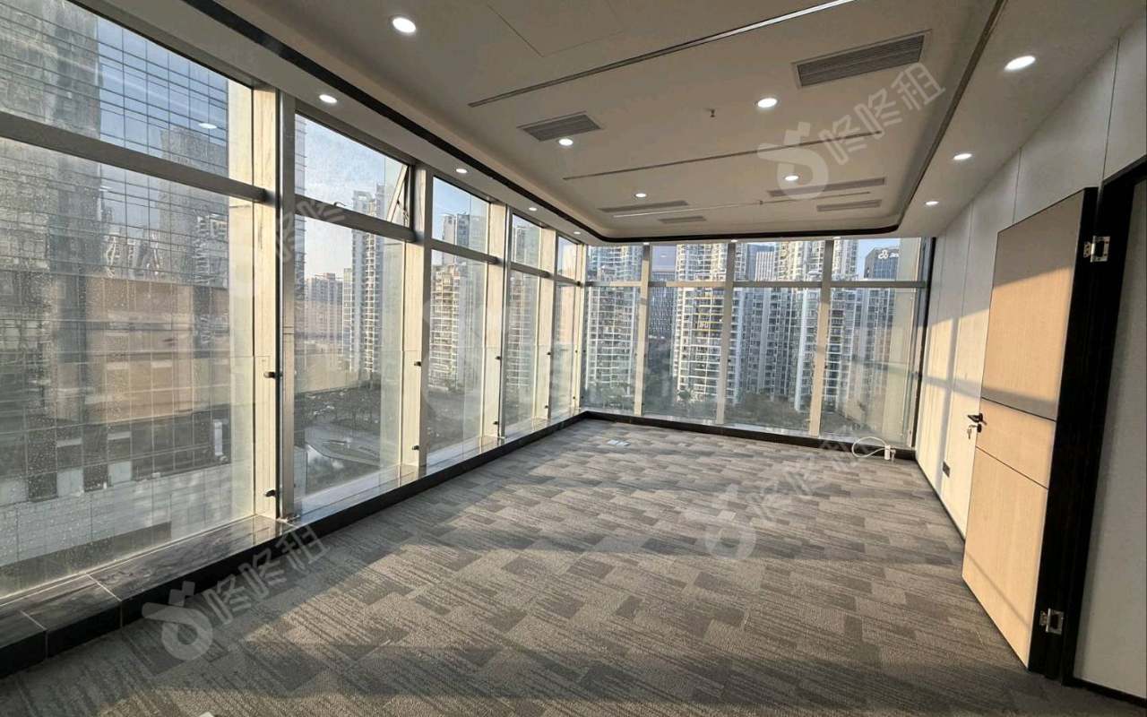 海岸城大厦_480平_精装_办公室隔间