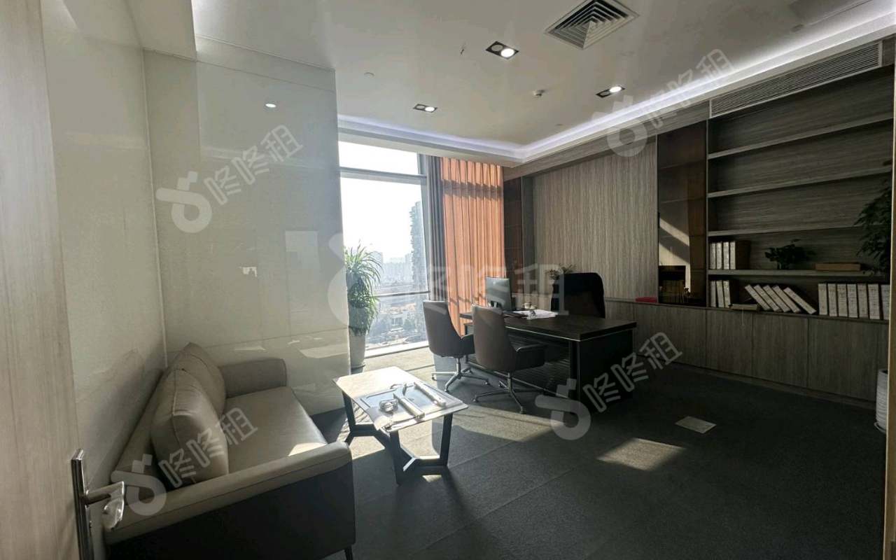 鸿荣源·环智中心_2150.39平_精装_办公室隔间