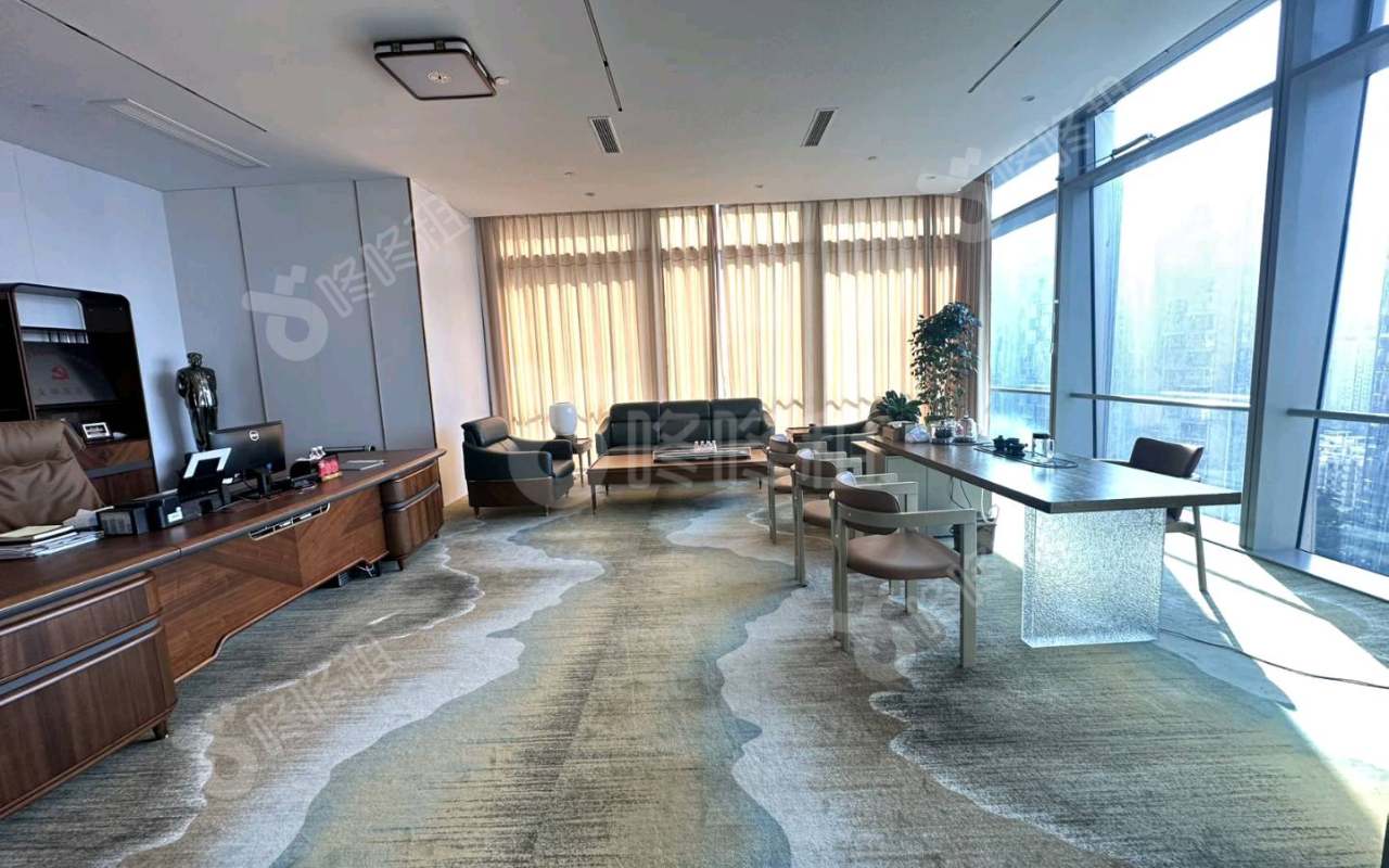 鸿荣源·环智中心_2150.39平_精装_办公室隔间