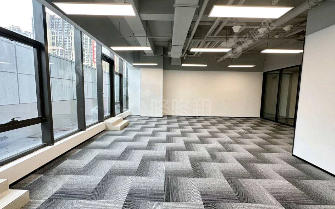 前海科兴科学园(正中华丽中心)_192平_精装_办公室开间