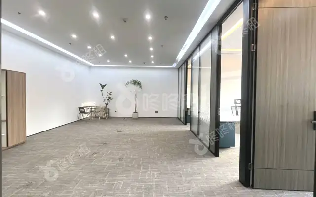 绿景美景广场_212平米_精装_办公室房源出租